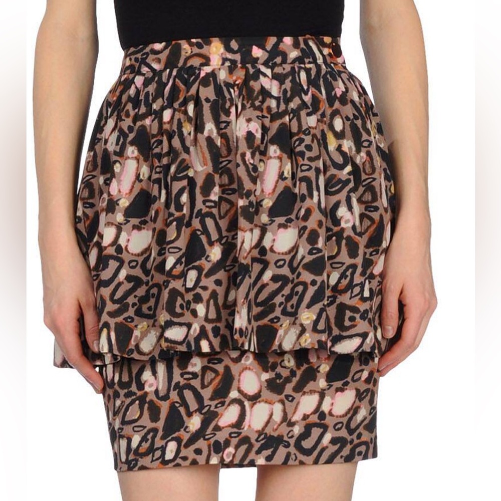 Twenty8Twelve Dove Grey Leopard Print Skirt in Size 6